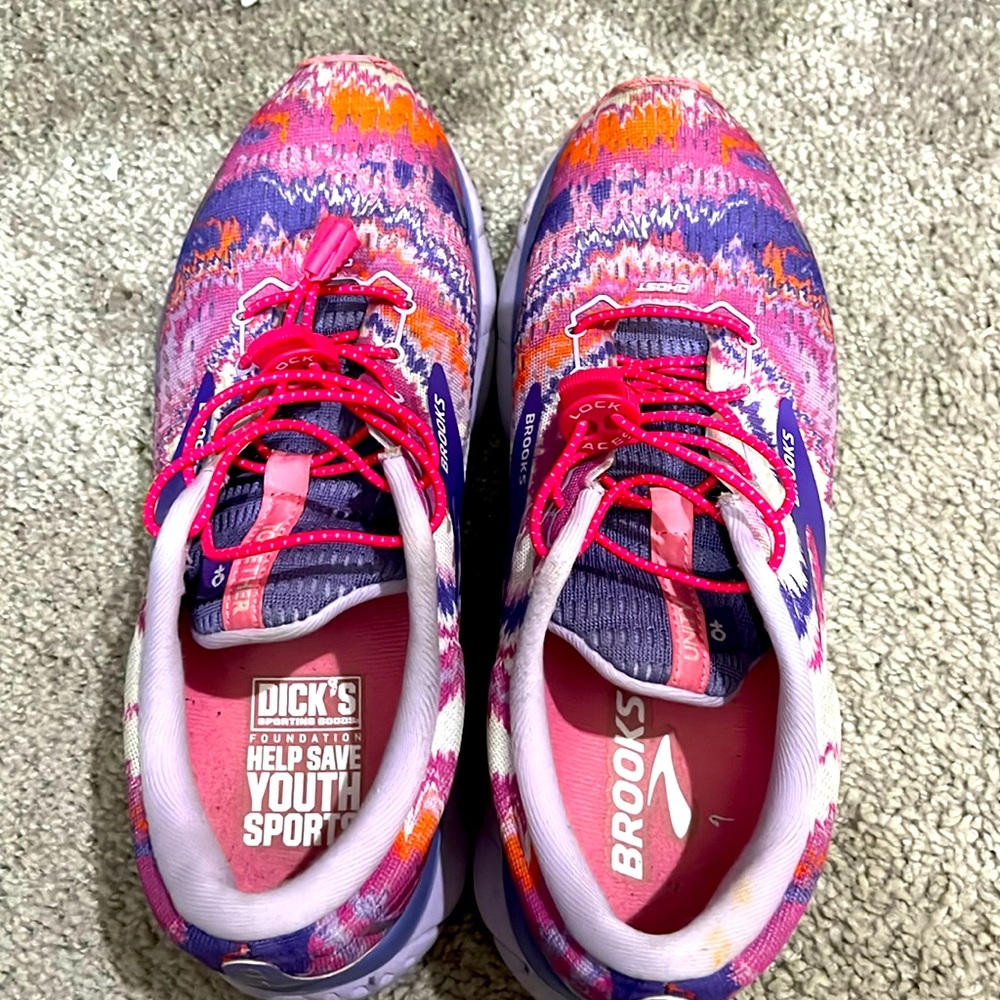 Brooks Ghost